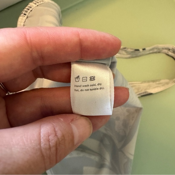 Reformation One Piece Swimsuit - Picture 6 of 6